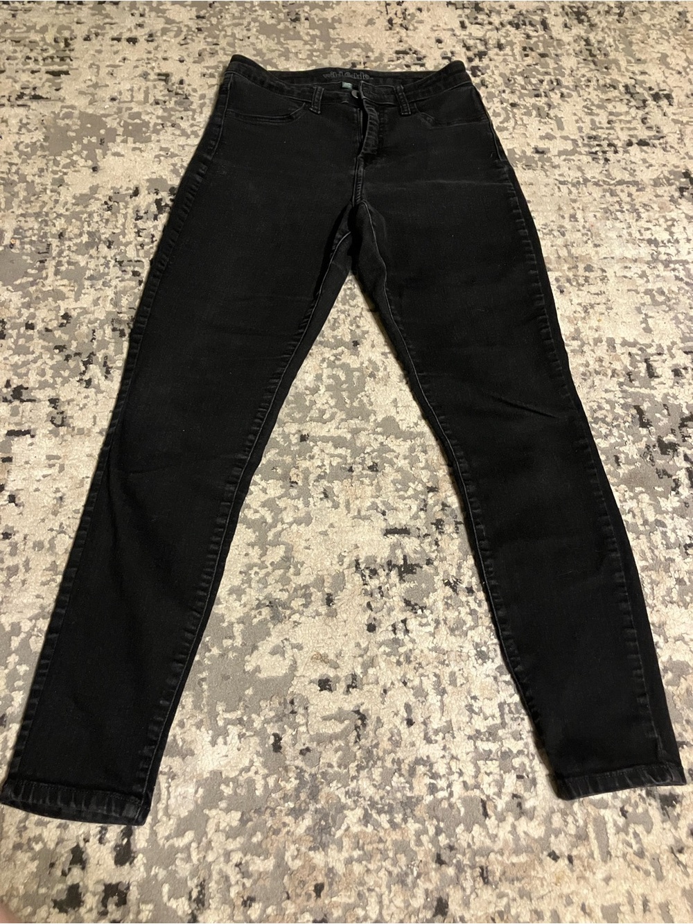 Black Highwaisted Skinny Jeans